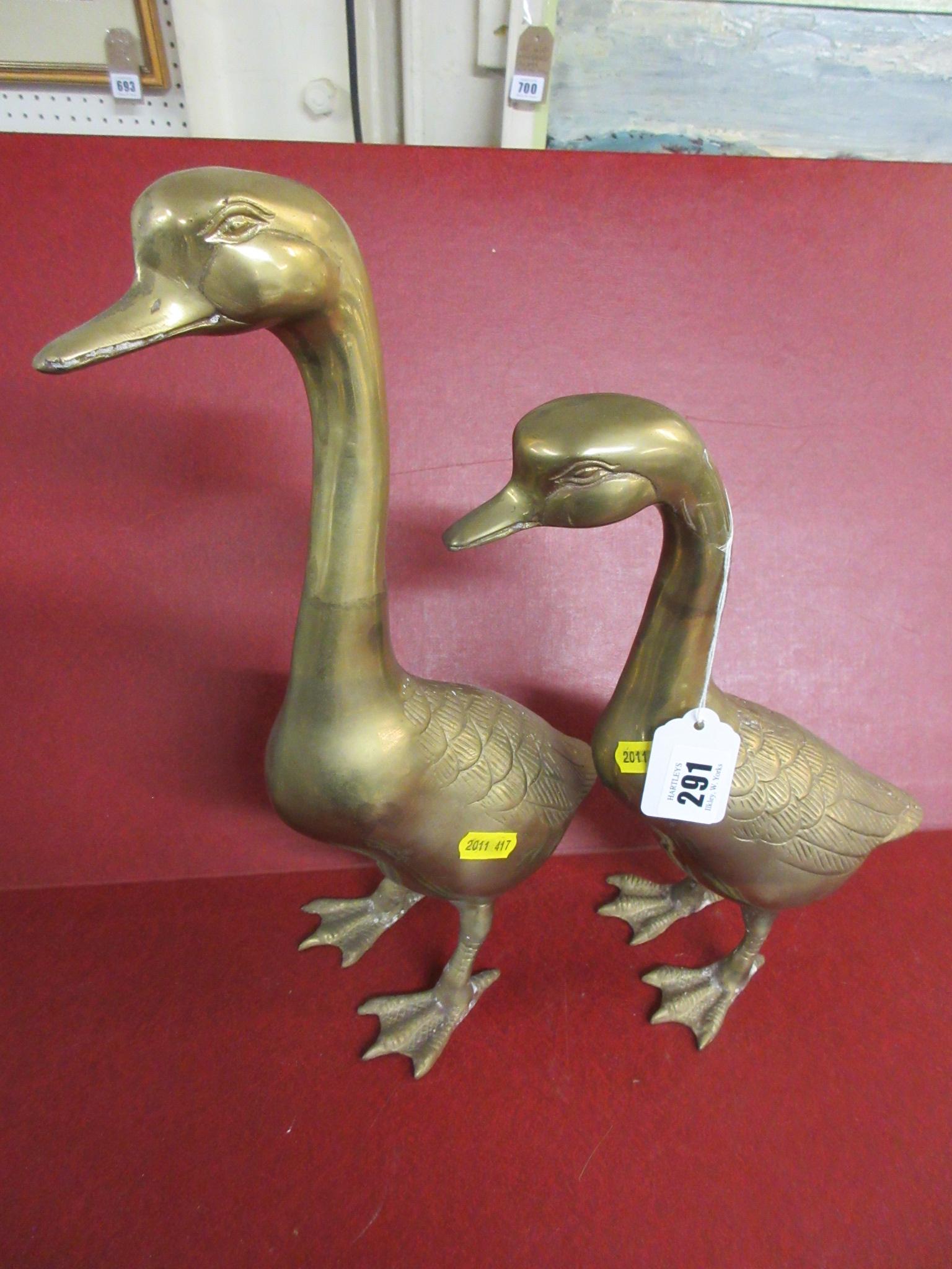 TWO BRASS GEESE Image