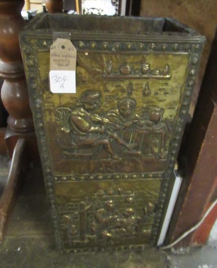 WOOD AND BRASS UMBRELLA STAND Image