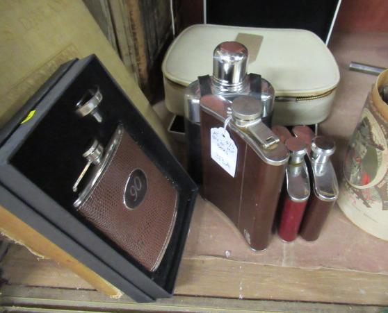 QUANTITY OF HIP FLASKS Image