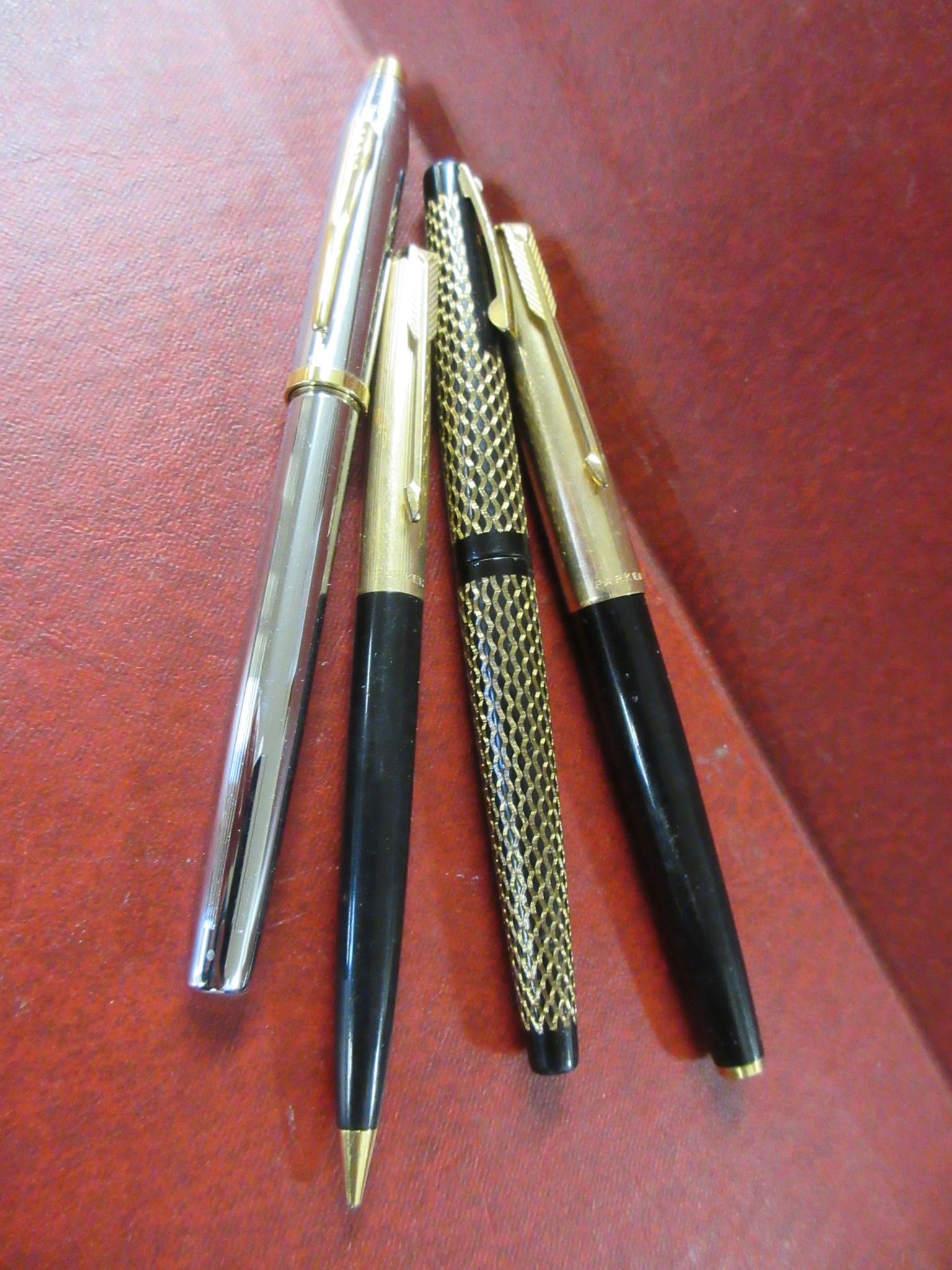 FOUR PENS Image