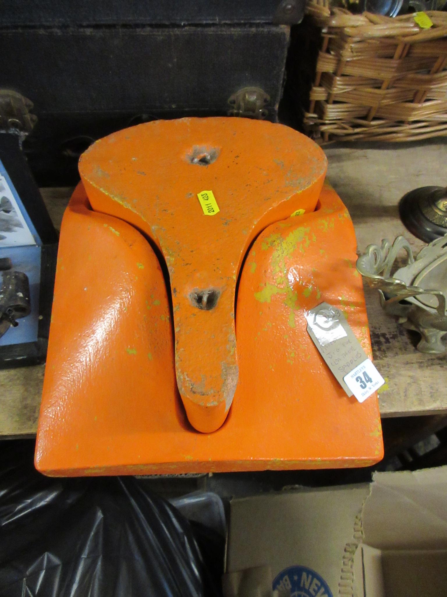 BICYCLE PATENT JIG FOR LEATHER SADDLES Image