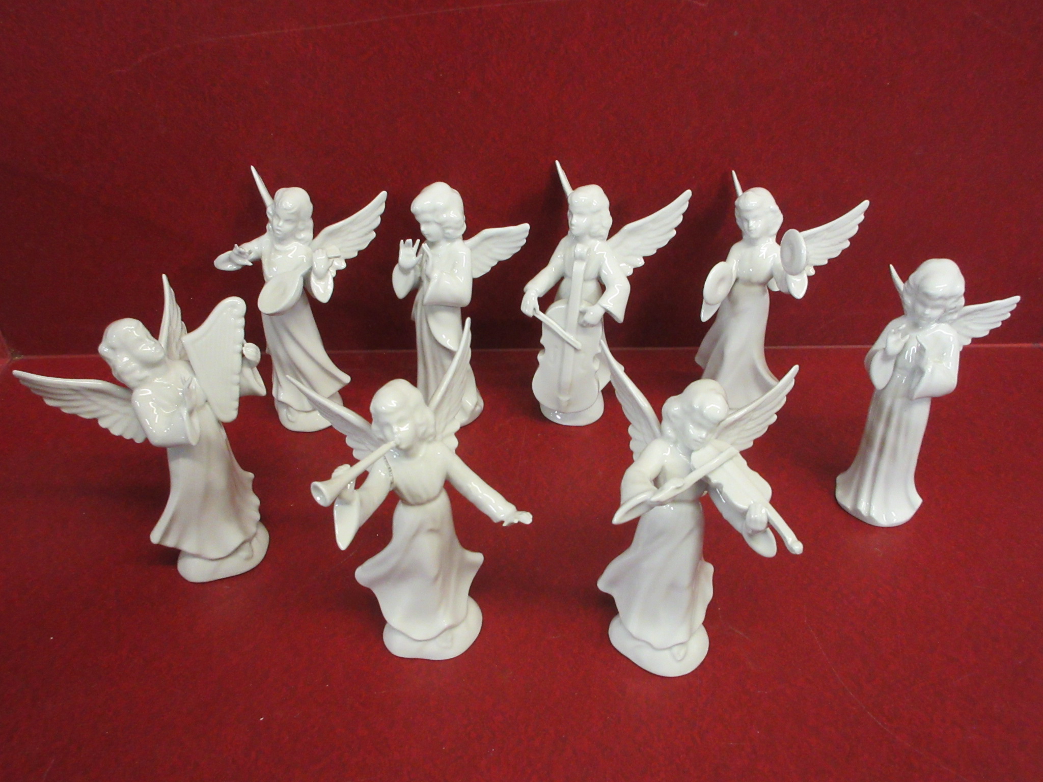 DRESDEN PORCELAIN ANGEL ORCHESTRA Image
