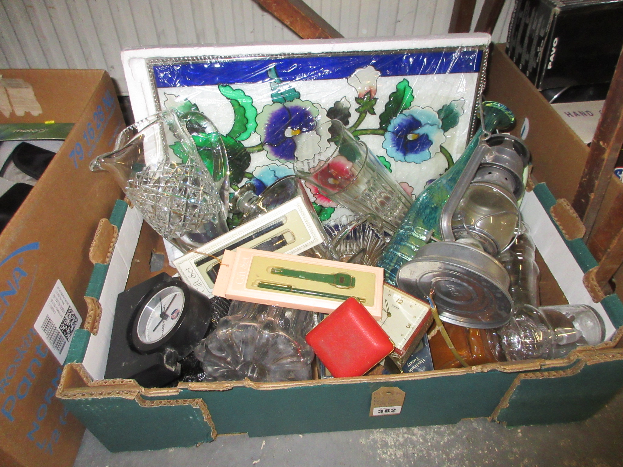 BOX OF MISCELLANEOUS INCLUDING TILLEY LAMP Image