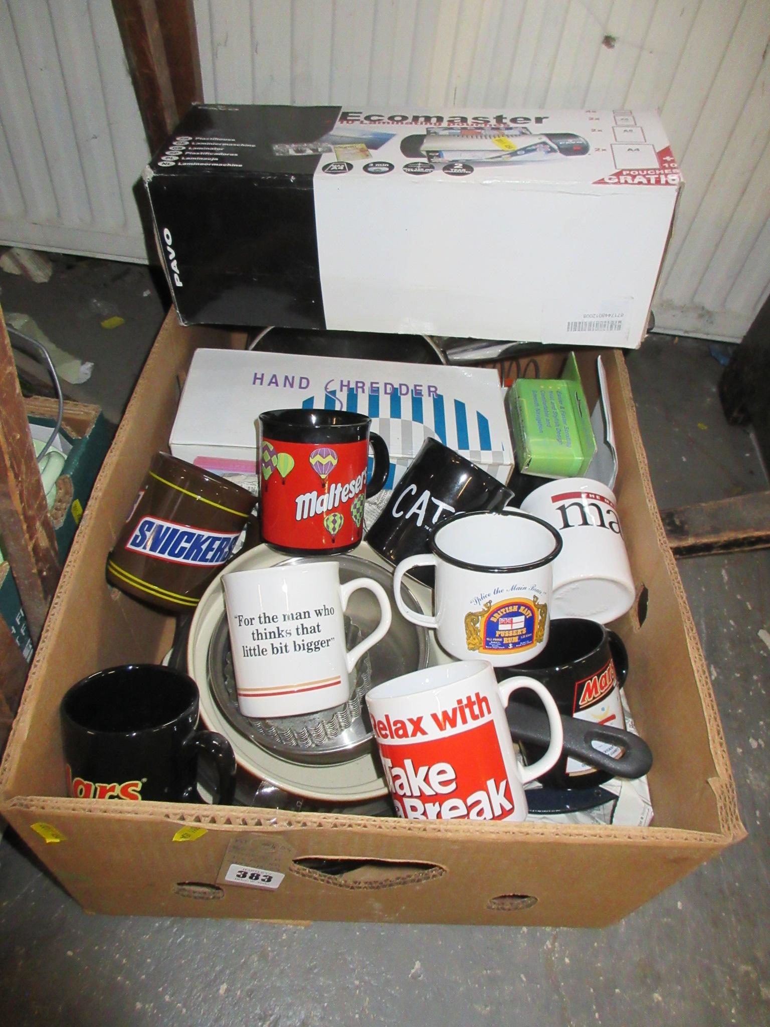 BOX OF ADVERTISING MUGS AND OTHER KITCHENALIA Image