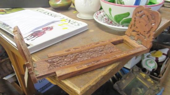 CARVED WOOD BOOKSHELF Image