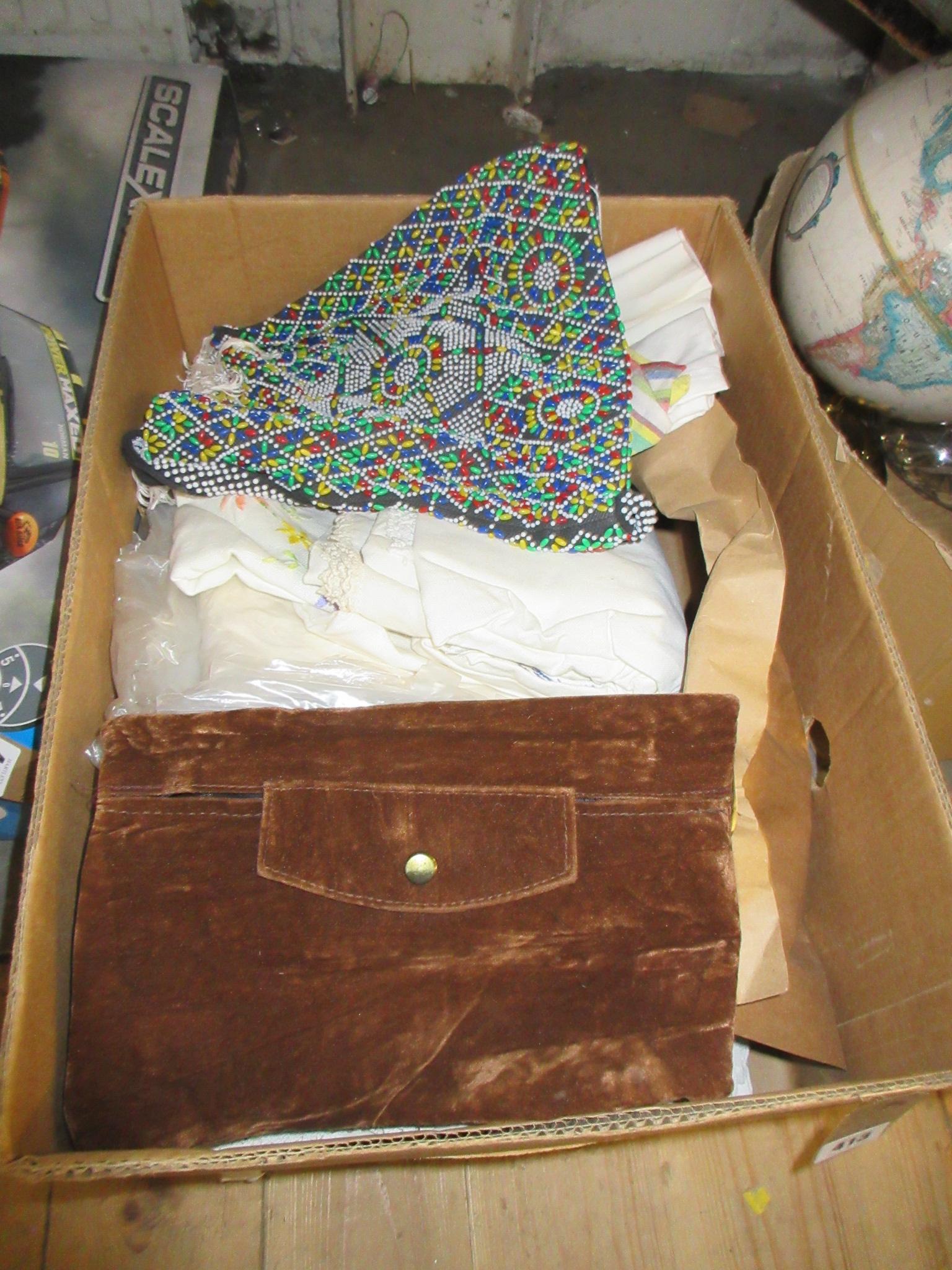 BOX OF LINEN AND RETRO BEADED HANDBAG Image