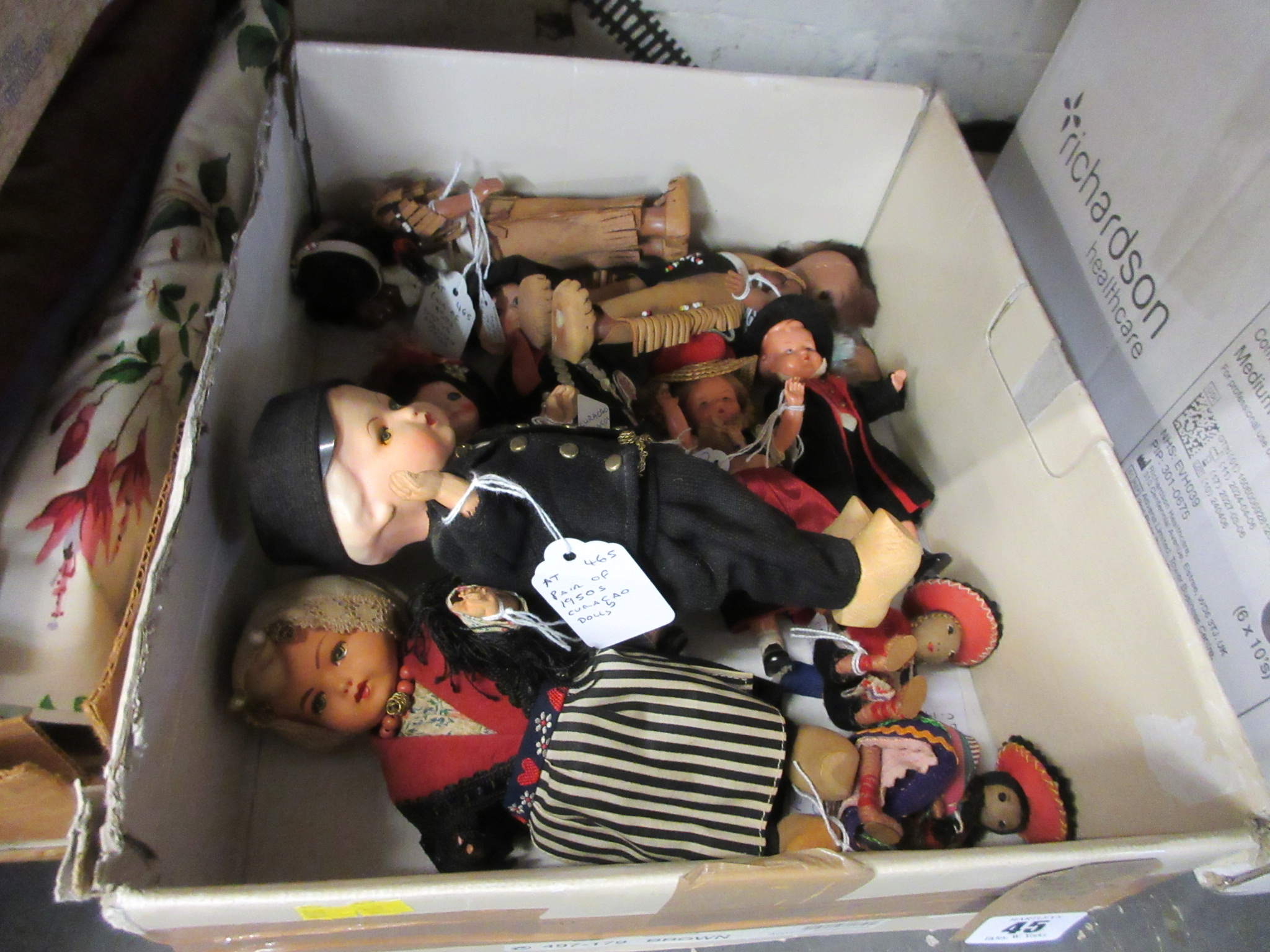 BOX OF 1950S AND 60S COSTUME DOLLS Image