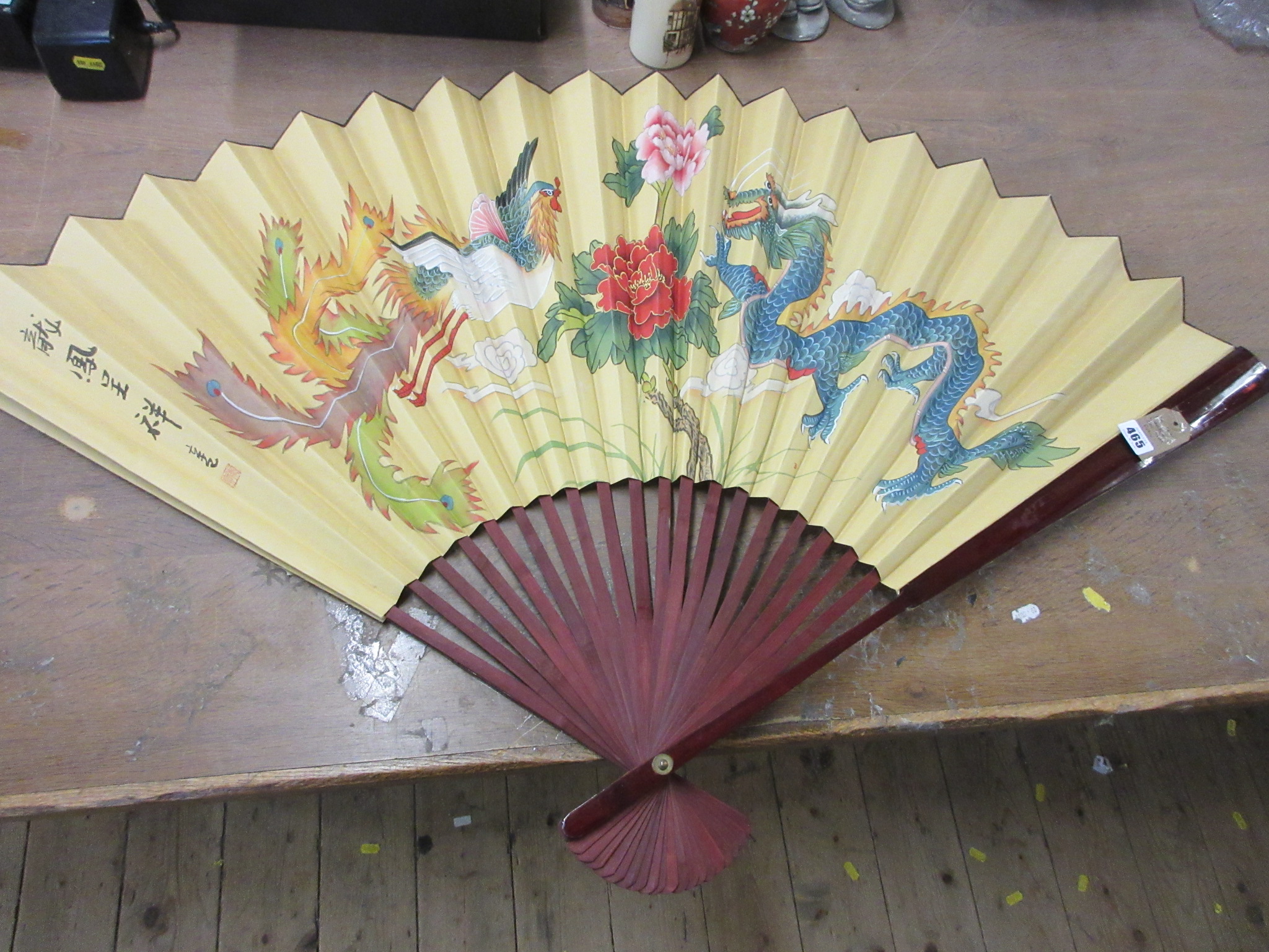 LARGE ORIENTAL FAN Image