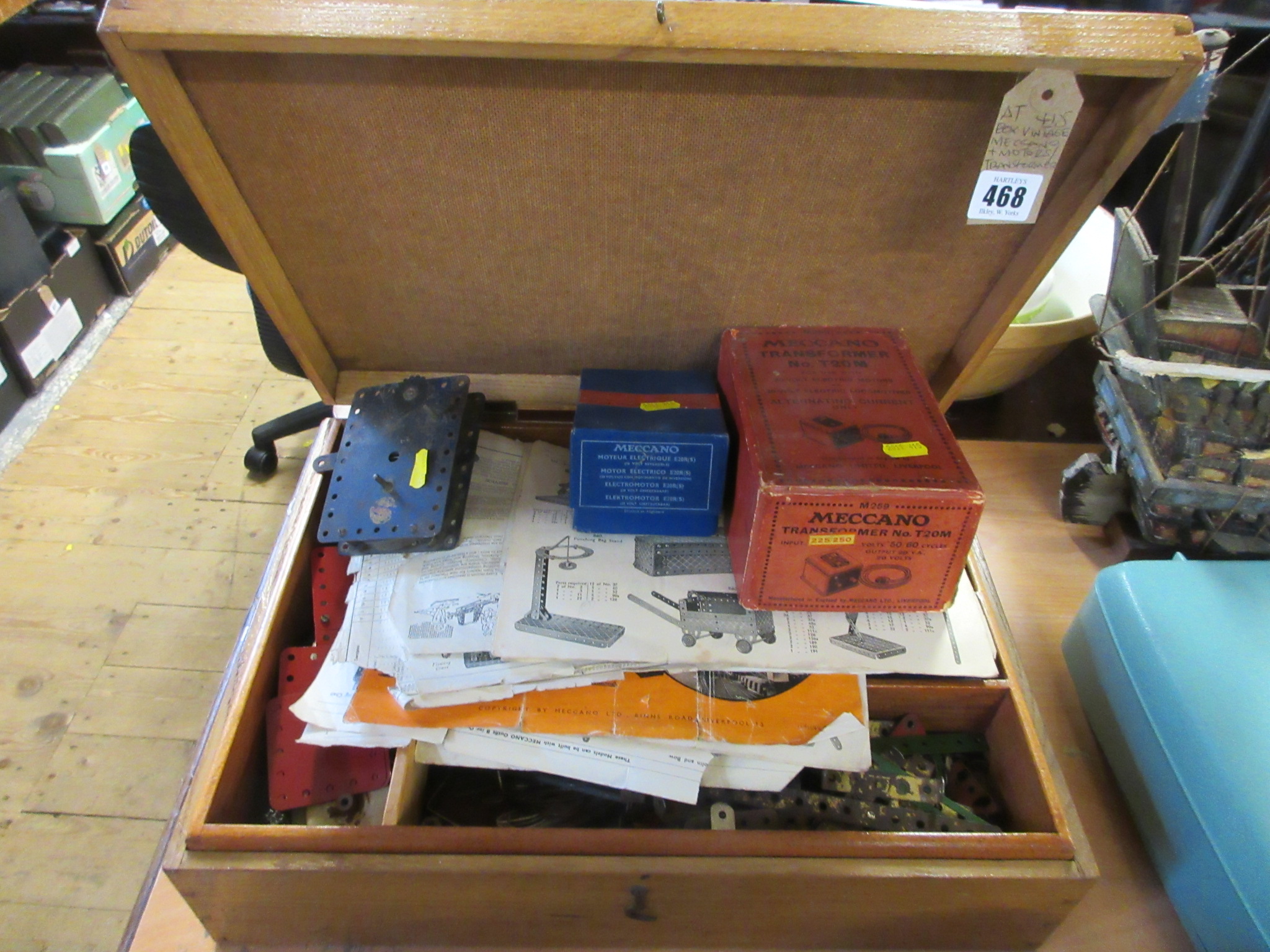 BOX OF VINTAGE MECCANO WITH MOTORS AND TRANSFORMER Image