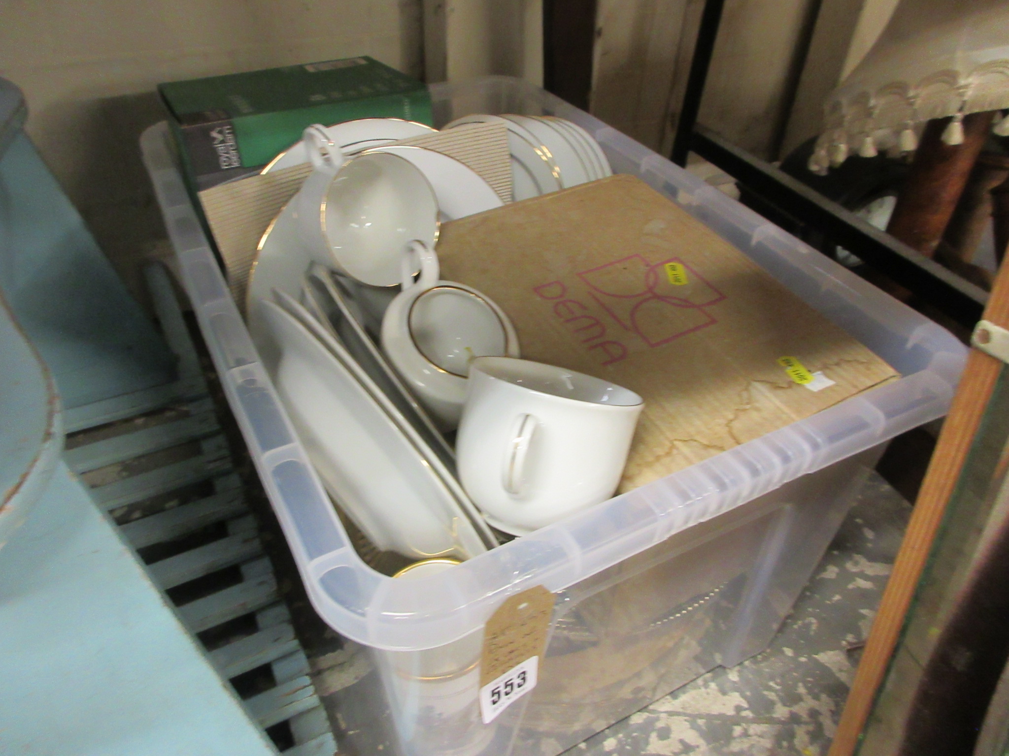 BOX OF GLASS AND CERAMICS ETC Image