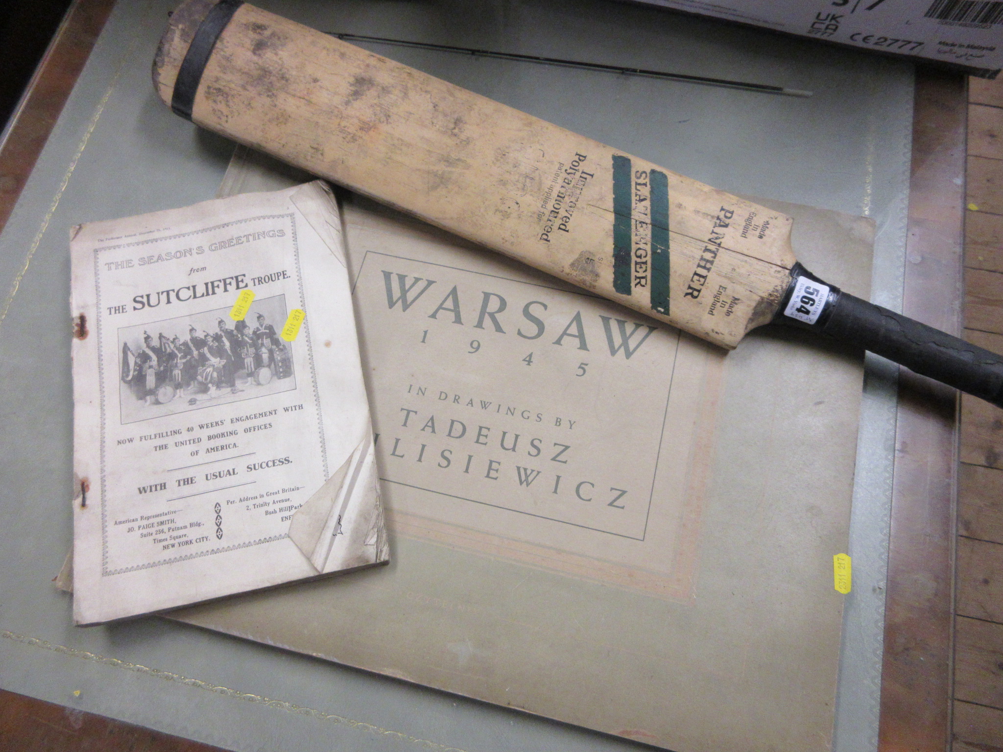 CRICKET BAT ETC Image