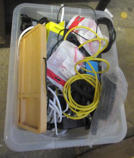 BOX OF CABLES AND ELECTRICALS Image