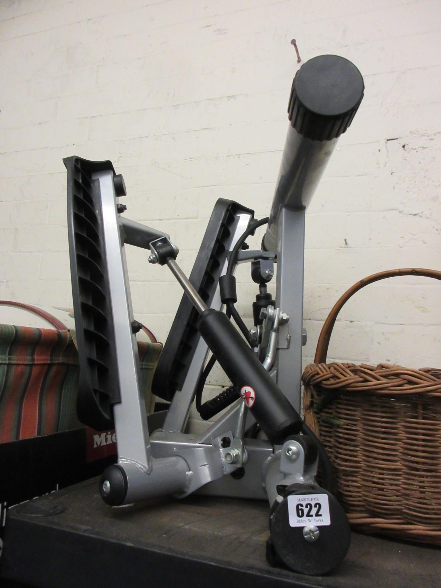 EXERCISE MACHINE Image