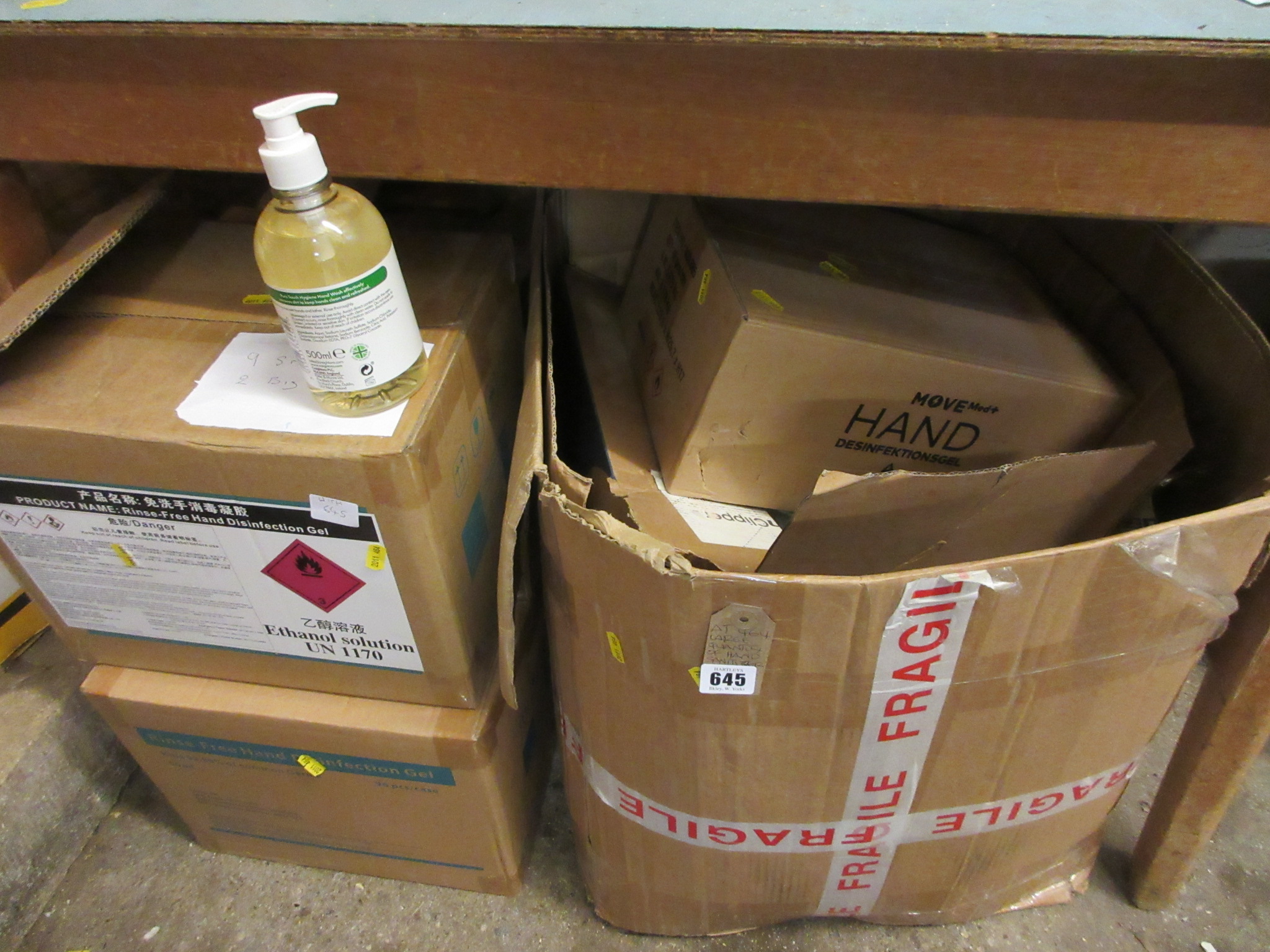 LARGE QUANTITY OF HAND SANITISER Image
