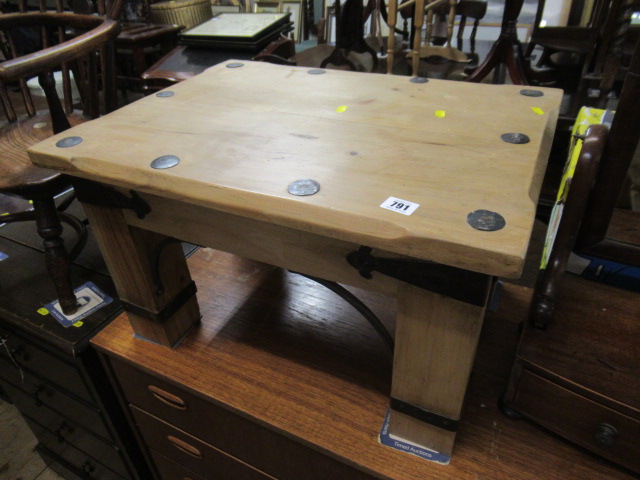 SMALL RUSTIC COFFEE TABLE Image