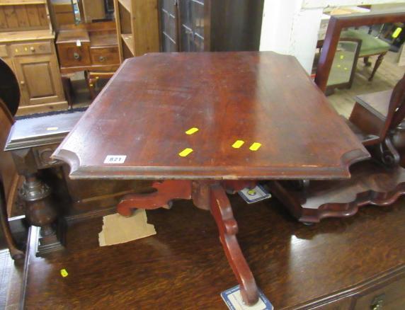 RECTANGULAR PEDESTAL TABLE Image