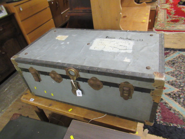 GREY / BLUE TRAVEL TRUNK Image