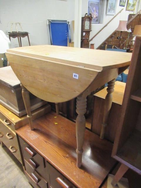PINE DROP LEAF TABLE Image