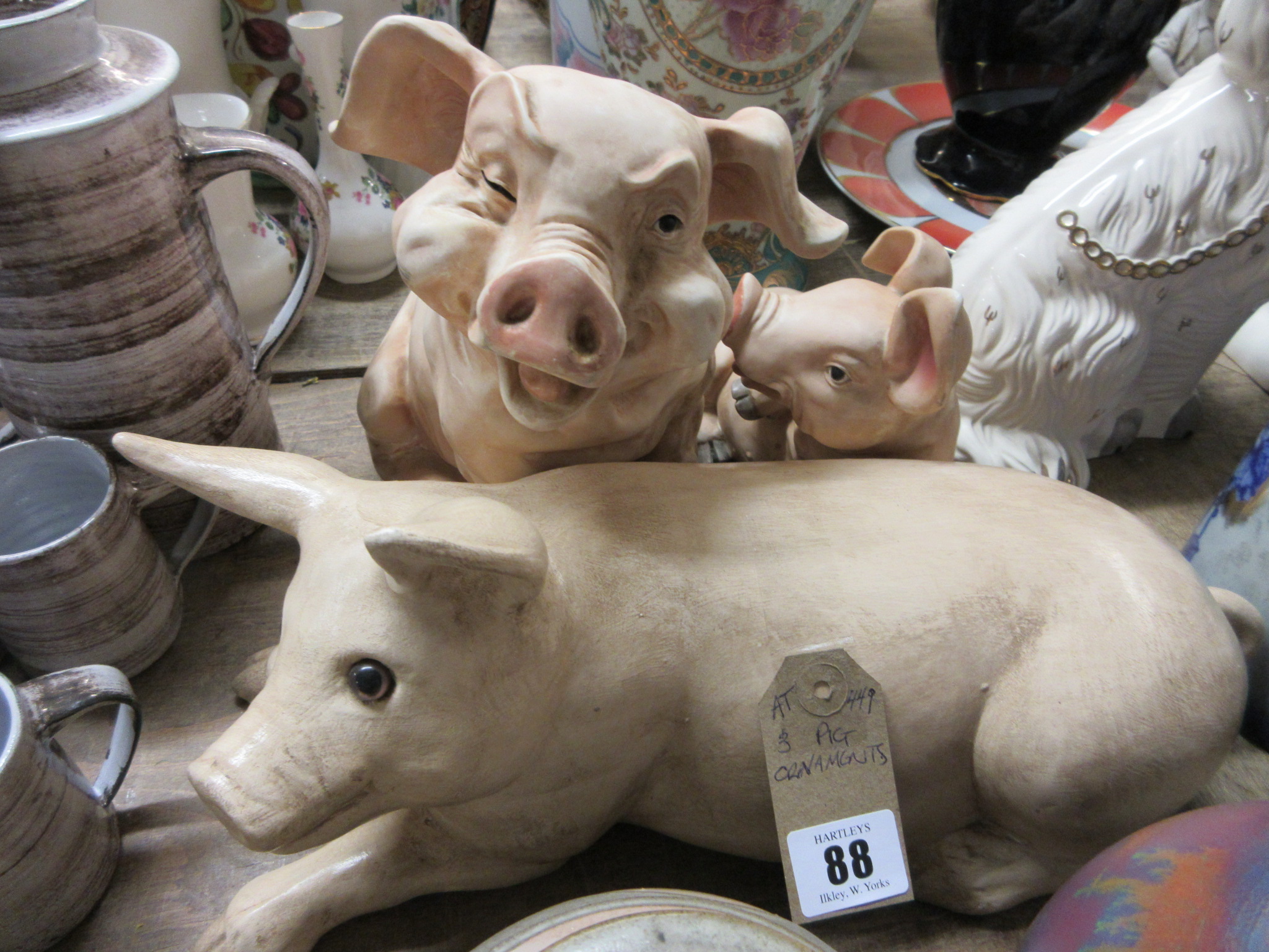 THREE PIG ORNAMENTS Image