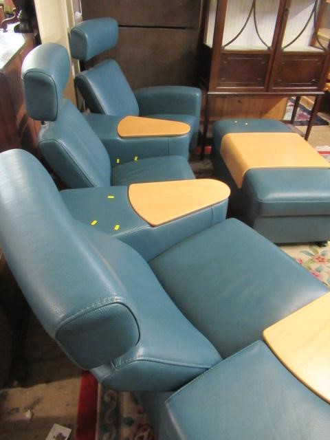 SET OF STRESSLESS CINEMA CHAIRS Image