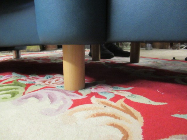 SET OF STRESSLESS CINEMA CHAIRS Image