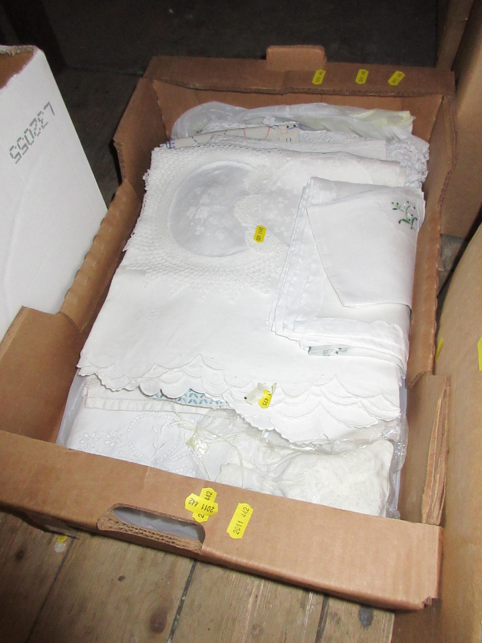 BOX OF LACE AND LINEN Image