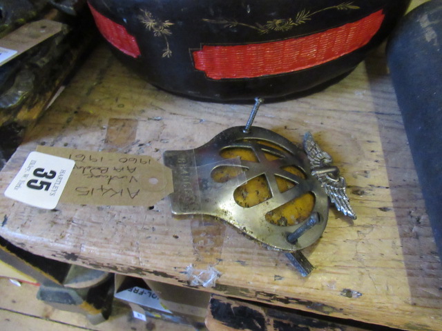 VINTAGE AA BADGE Image