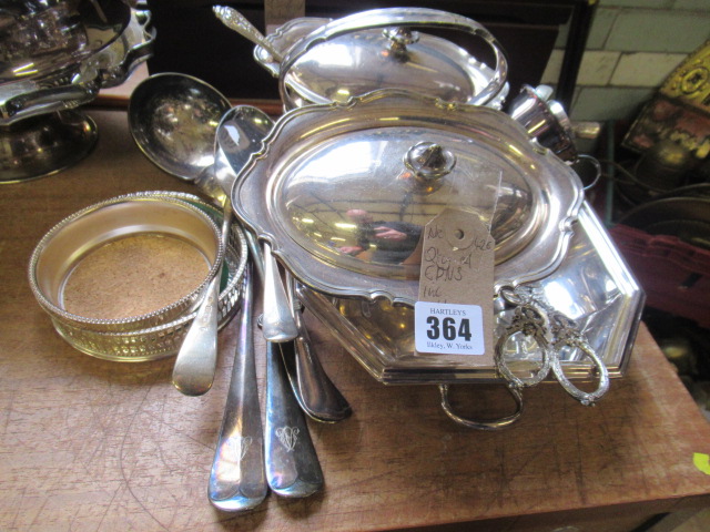 QUANTITY OF EPNS CUTLERY Image