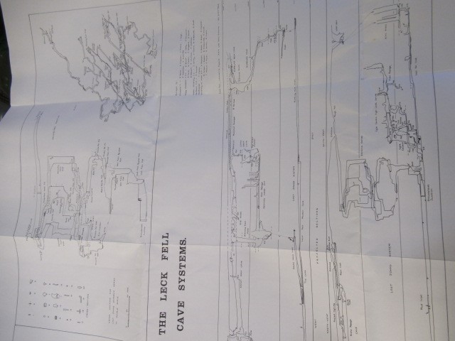 THE COMPREHENSIVE ATLAS AND GEOGRAPHY OF THE WORLD BOX OF MAPS Image