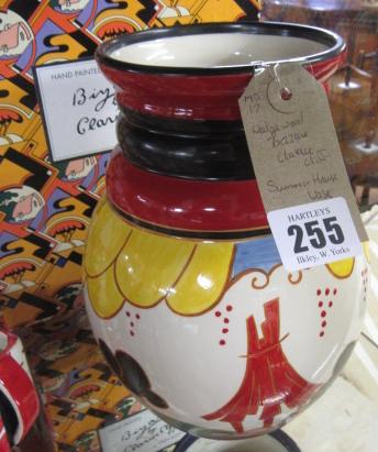 WEDGWOOD CLARICE CLIFF SUMMER HOUSE VASE Image