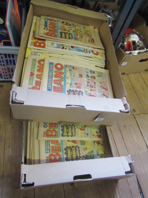 Two boxes of 1980s beano comics | Hartleys Auctioneers & Valuers