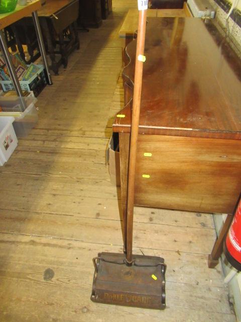 Vintage ewbank carpet sweeper | Hartleys Auctioneers & Valuers