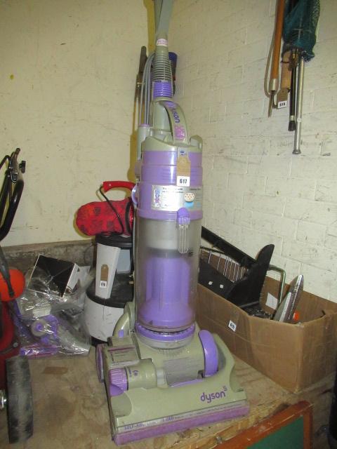 DYSON VACUUM AND ACCESSORIES Image