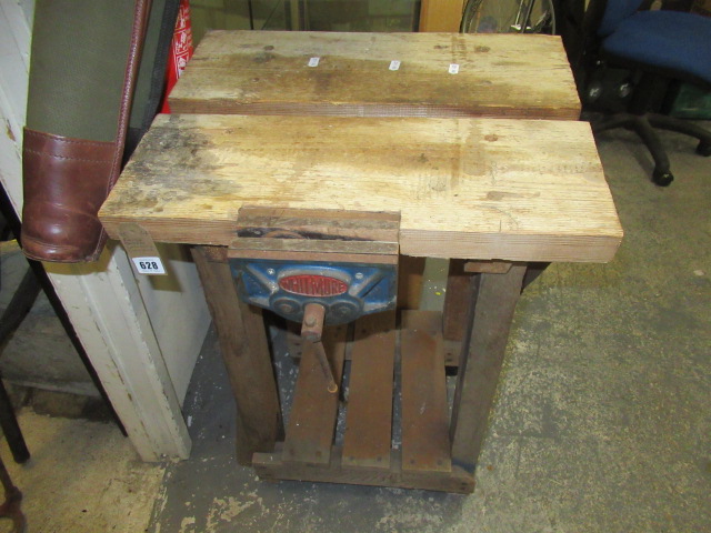 WORK BENCH WITH VICE Image