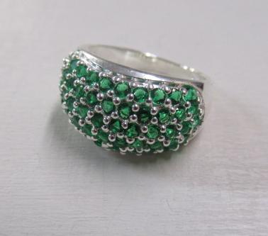 SILVER CLUSTER RING Image