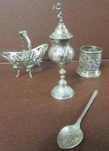 DUTCH MATCH POT AND THREE OTHERS Image