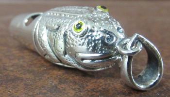 SILVER FROG WHSITLE Image
