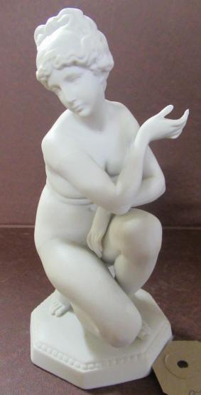 PARIAN  FIGURE Image