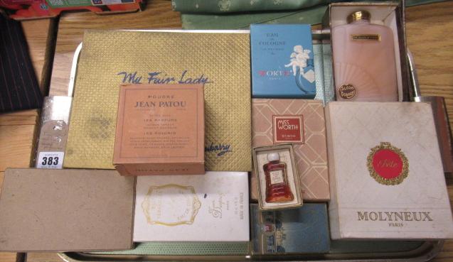 TRAY OF VINTAGE BOXED PERFUMES Image