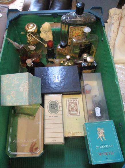 COLLECTION OF PERFUMES Image