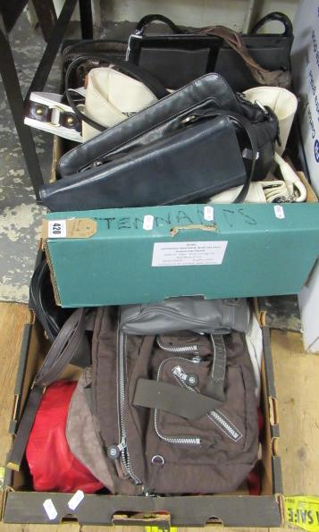 QUANTITY OF HANDBAGS Image