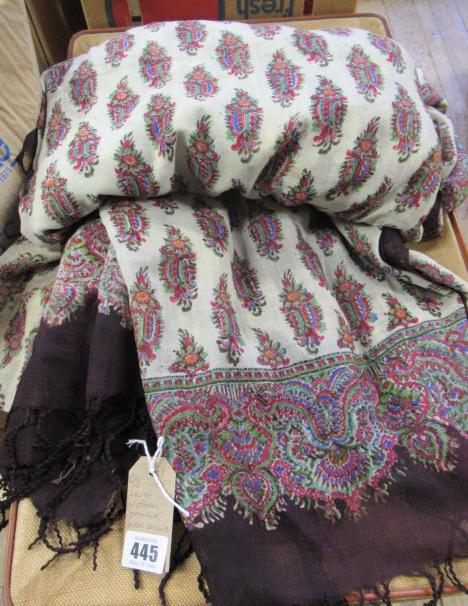 LARGE VICTORIAN PRINTED WOOL SHAWL Image