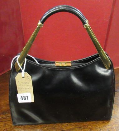 ACKERY OF LONDON BLACK PATENT LEATHER HANDBAG Image