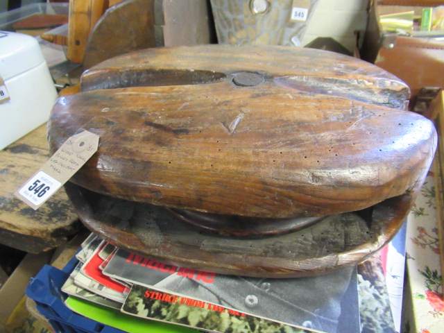 WOOD NAVAL PULLEY BLOCK WITH CROW FOOT MARK Image