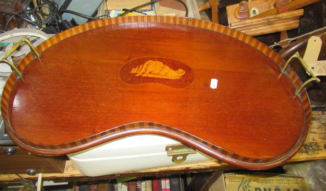 MAHOGANY KIDNEY SHAPED TRAY Image