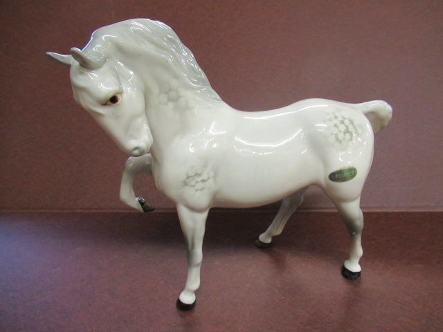 BESWICK WHITE HORSE Image