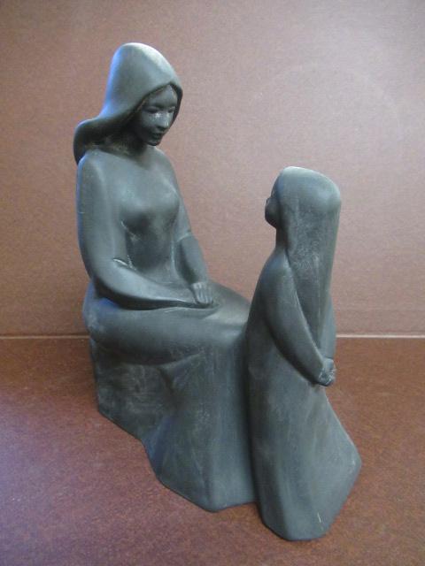 ROYAL DOULTON MOTHER AND DAUGHTER FIGURE Image