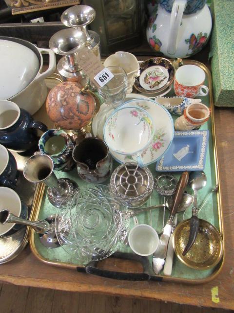 TRAY OF CHINA AND METAL WARE INCLUIDNG BABY BOWL Image