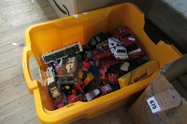 BOX OF DIECAST CARS Image