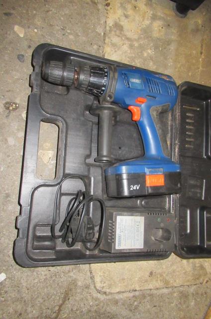CORDLESS DRILL Image